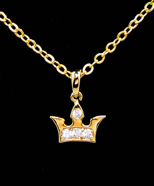 Gold Plated Small Crown Pendant Necklace
