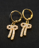 Gold Tone Metal, Ribbon Earrings